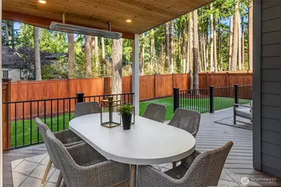 21245 NE Inglewood Hill Road, Sammamish, WA 98074 - Photo 33