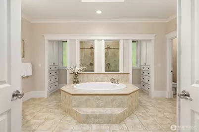13102 Trail Heights Court NE, Bainbridge Island, WA 98110 - Photo 19