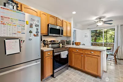 8910 161st Street E, Puyallup, WA 98375 - Photo 11