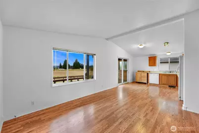 8585 Harborview Road #5, Blaine, WA 98230 - Photo 7