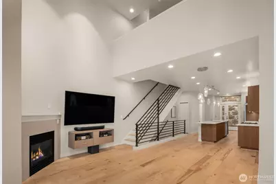 4286 213th Place SE #1, Issaquah, WA 98029 - Photo 3