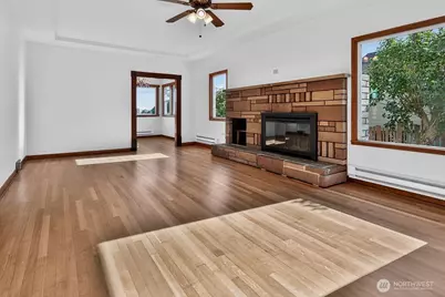 529 E 11th Street, Port Angeles, WA 98362 - Photo 11