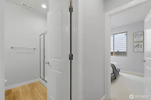 12428 SE 256th Pl, Kent, WA 98030 - Photo 11
