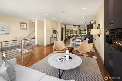 2619 Warren Avenue N, Seattle, WA 98109 - Photo 13