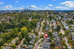 2619 Warren Ave N, Seattle, WA 98109 - Photo 37