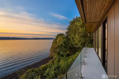 12306 Possession Lane, Edmonds, WA 98026 - Photo 11