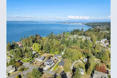 4807 Bayview Lane, Everett, WA 98203 - Photo 3