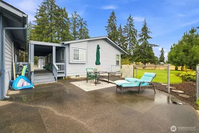 12424 Moes Road SE, Rainier, WA 98576 - Photo 9