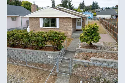 1812 W 5th St, Port Angeles, WA 98363 - Photo 1
