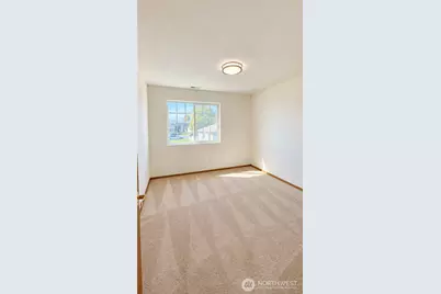1705 Guernsey Street, Sunnyside, WA 98944 - Photo 27
