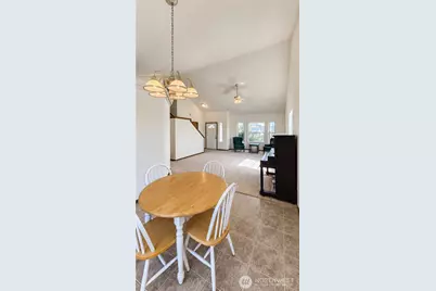 1705 Guernsey Street, Sunnyside, WA 98944 - Photo 15