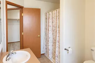 1705 Guernsey St, Sunnyside, WA 98944 - Photo 37