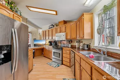 704 87th Avenue NE #4, Lake Stevens, WA 98258 - Photo 7