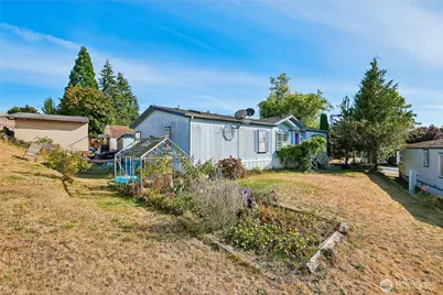 704 87th Avenue NE #4, Lake Stevens, WA 98258 - Photo 1