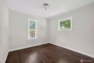 110 Lincoln Ave, Kent, WA 98032 - Photo 11
