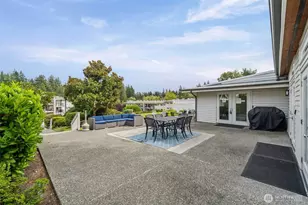 12701 NE 9th Pl, Bellevue, WA 98005 - Photo 19