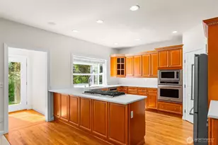7502 53rd St Ct W, University Place, WA 98467 - Photo 5