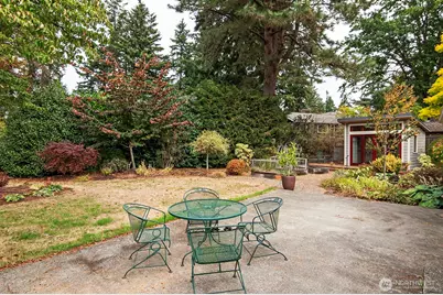 124 N 180th Street, Shoreline, WA 98133 - Photo 21