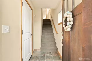 6211 7th Ave NW, Seattle, WA 98107 - Photo 3