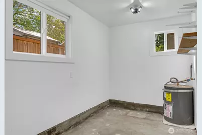 2537 NE 97th Street, Seattle, WA 98115 - Photo 31