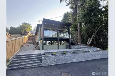 4015 Burton Place W, Seattle, WA 98199 - Photo 17