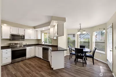 10021 SE 245th Place, Kent, WA 98030 - Photo 13