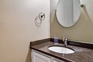 10021 SE 245th Pl, Kent, WA 98030 - Photo 15