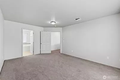 10021 SE 245th Place, Kent, WA 98030 - Photo 19