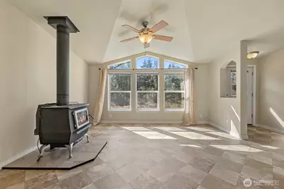 3399 Wilson Road, Oak Harbor, WA 98277 - Photo 9