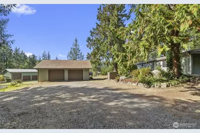3399 Wilson Road, Oak Harbor, WA 98277 - Photo 5