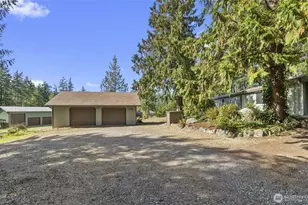 3399 Wilson Rd, Oak Harbor, WA 98277 - Photo 5