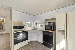 3399 Wilson Rd, Oak Harbor, WA 98277 - Photo 33