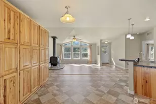 3399 Wilson Rd, Oak Harbor, WA 98277 - Photo 11