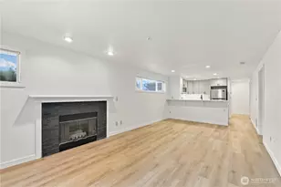 2125 California Ave SW, Seattle, WA 98116 - Photo 9