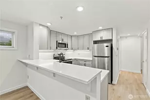 2125 California Ave SW, Seattle, WA 98116 - Photo 5