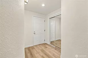 2125 California Ave SW, Seattle, WA 98116 - Photo 17