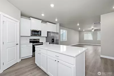 15124 87th Place E, Puyallup, WA 98375 - Photo 21
