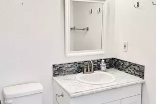 1544 NW 53rd St, Seattle, WA 98107 - Photo 13