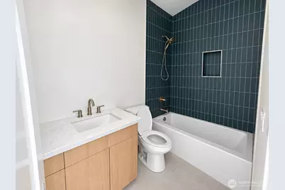 8316 28th Avenue NW, Seattle, WA 98117 - Photo 15