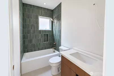 8316 28th Avenue NW, Seattle, WA 98117 - Photo 17