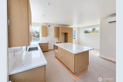 8316 28th Avenue NW, Seattle, WA 98117 - Photo 5