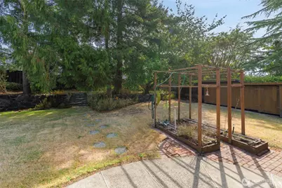 344 SE O'Leary Street, Oak Harbor, WA 98277 - Photo 39