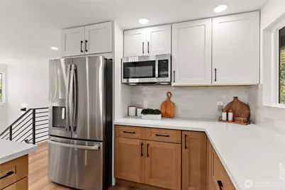 803 240th Street SE, Bothell, WA 98021 - Photo 11
