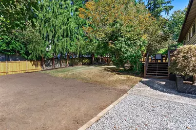 803 240th Street SE, Bothell, WA 98021 - Photo 35