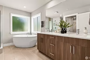 9208 NE 186th Pl, Bothell, WA 98011 - Photo 17