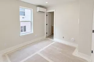 8316 B 28th Ave NW, Seattle, WA 98117 - Photo 13
