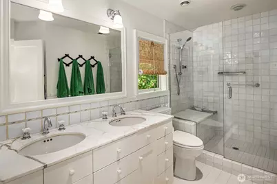 3816 E Spring Street, Seattle, WA 98122 - Photo 17