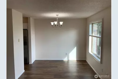 12525 NE 145th Street #F114, Kirkland, WA 98034 - Photo 7