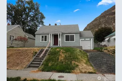 308 Stevens Avenue, Coulee Dam, WA 99116 - Photo 1