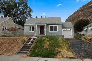 308 Stevens Ave, Coulee Dam, WA 99116 - Photo 1